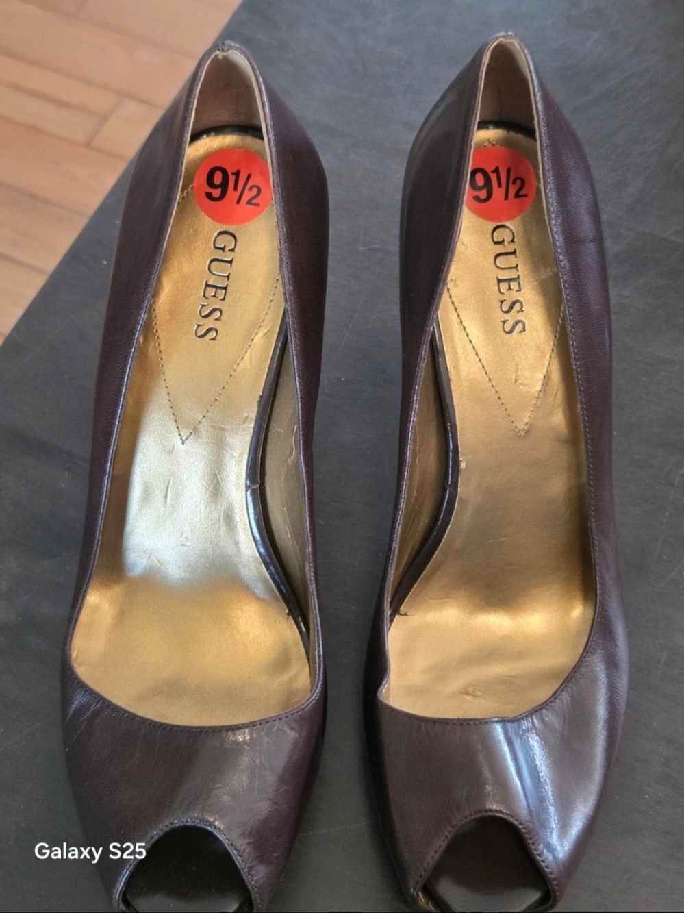 GUESS Women's Brown Leather Peep-Toe Heels